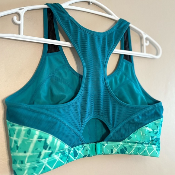 4/$10🎄Moving Comfort Teal Abstract Print Racerback Sports Bra - Picture 9 of 11